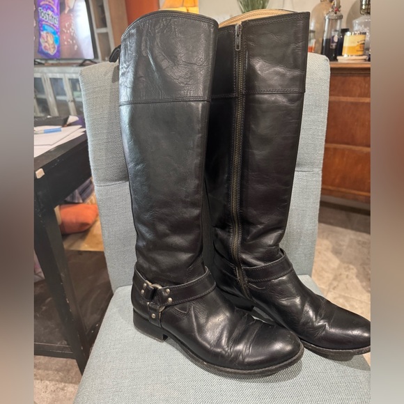 FRYE tall boot with Metal Buckle
EUC - Picture 1 of 4